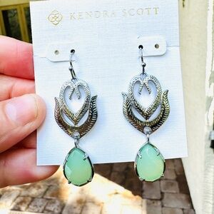 Vintage Kendra Scott Paloma Chalcedony Earrings ~ Rara!